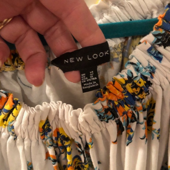 NEW LOOK OFF THE SHOULDER TOP - Picture 2 of 3